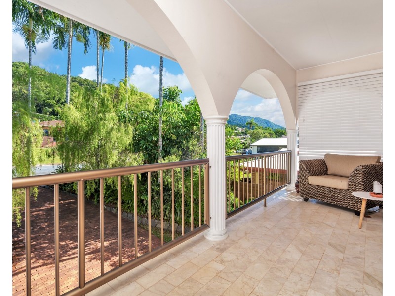 12 Bayview Street, Bayview Heights QLD 4868