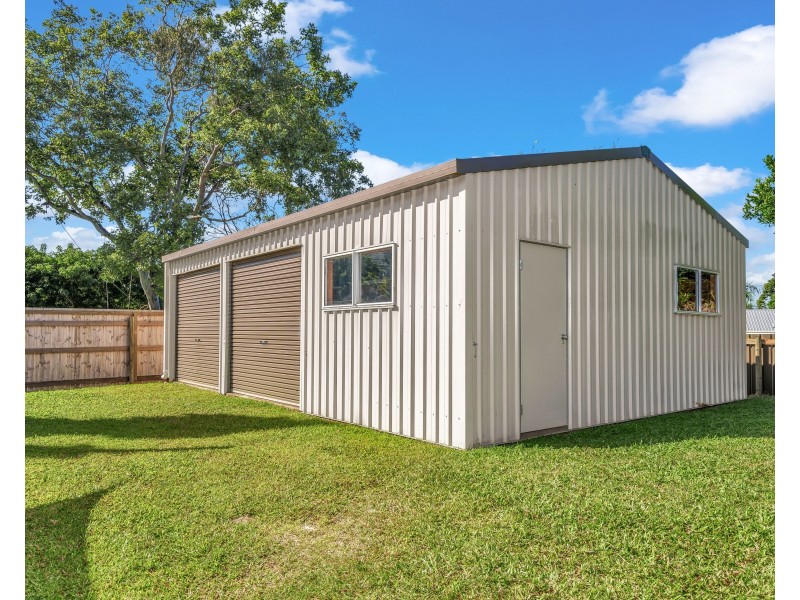 42 Cambrian Avenue, Smithfield QLD 4878