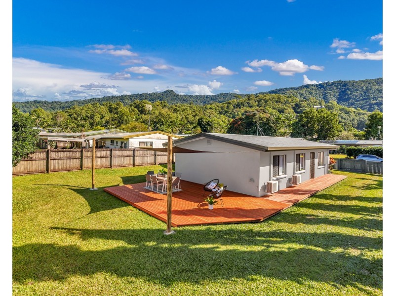 42 Cambrian Avenue, Smithfield QLD 4878