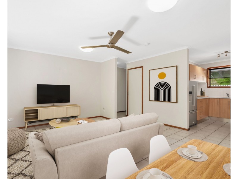 1/5 Briggs Close, Whitfield QLD 4870