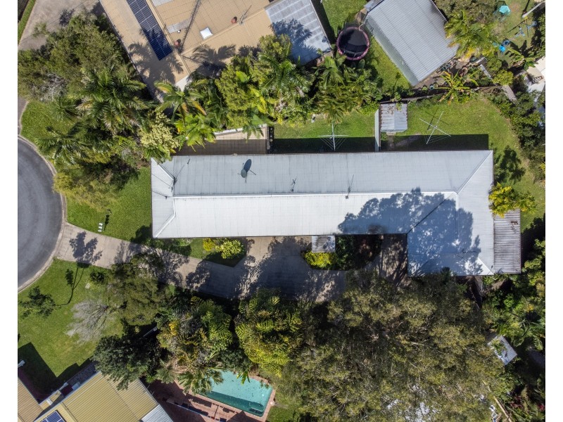 1/5 Briggs Close, Whitfield QLD 4870