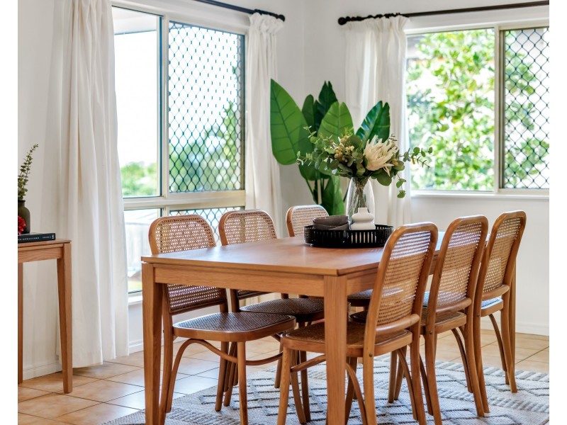 10 Sweetlip Close, Kanimbla QLD 4870