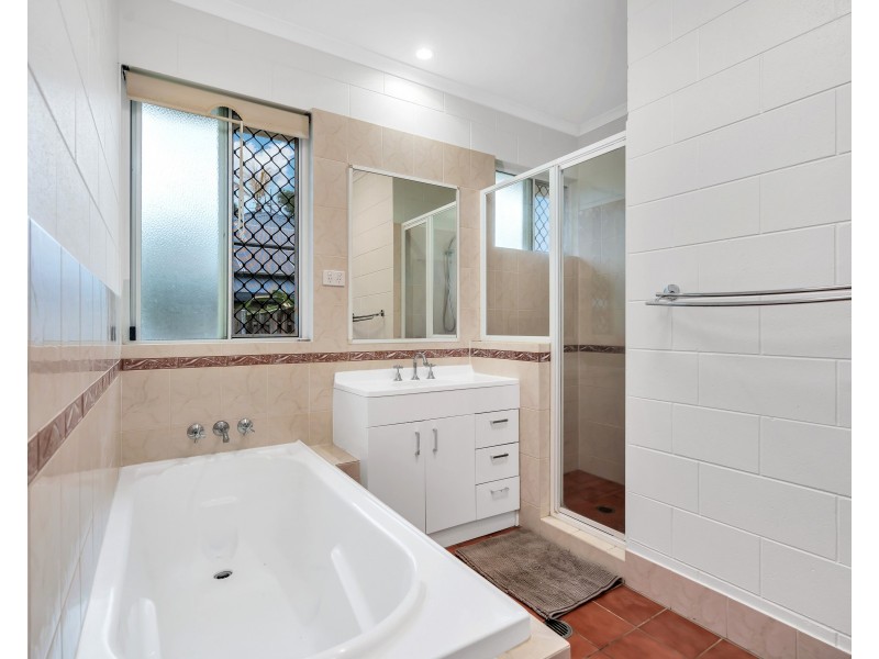 28 Rennel Close, Mount Sheridan QLD 4868
