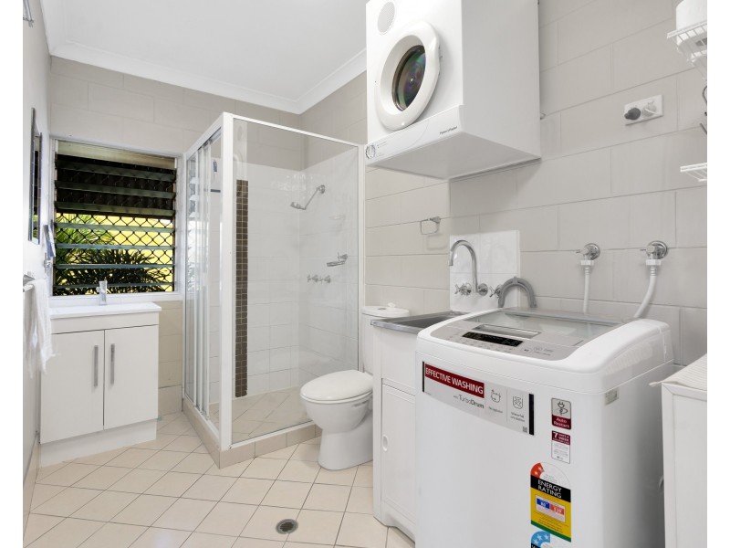 8/8 Maytown Close, Manoora QLD 4870