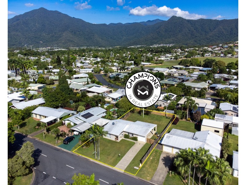 52 Bathurst Drive, Bentley Park QLD 4869