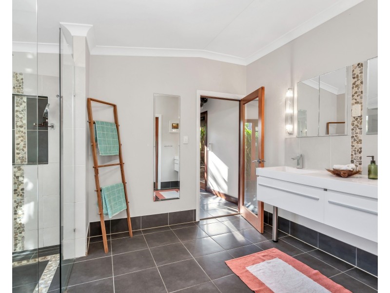 14 Mcguigan Street, Earlville QLD 4870