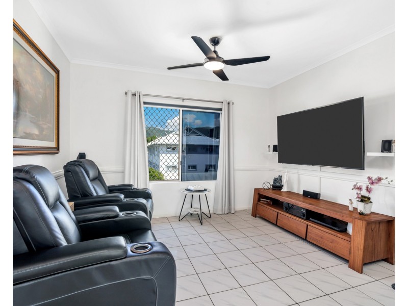 12/10 Brown Street, Woree QLD 4868