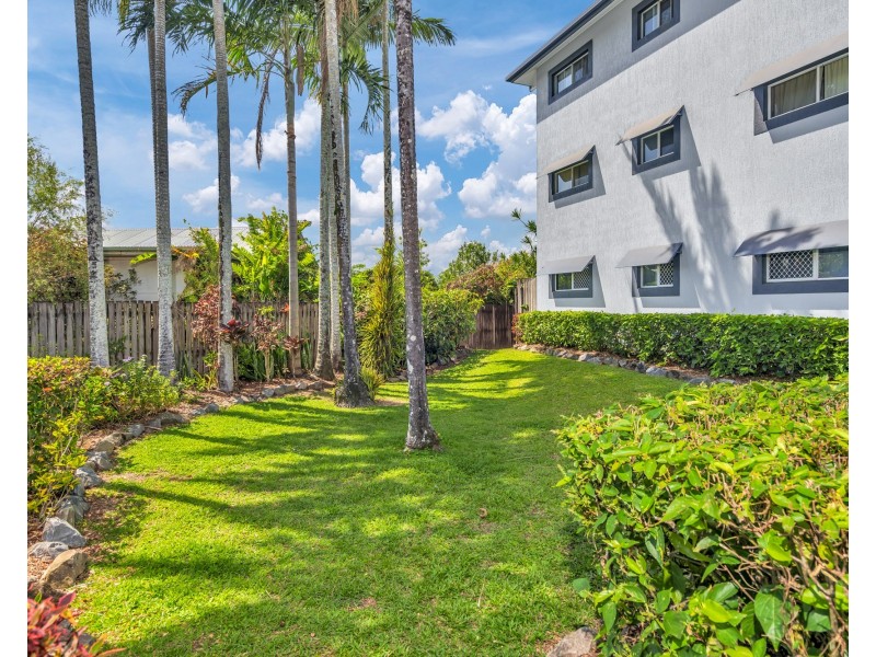 12/10 Brown Street, Woree QLD 4868
