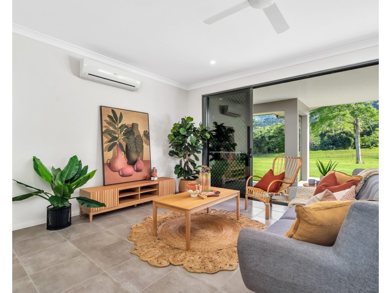 150 Brays Road, Little Mulgrave QLD 4865