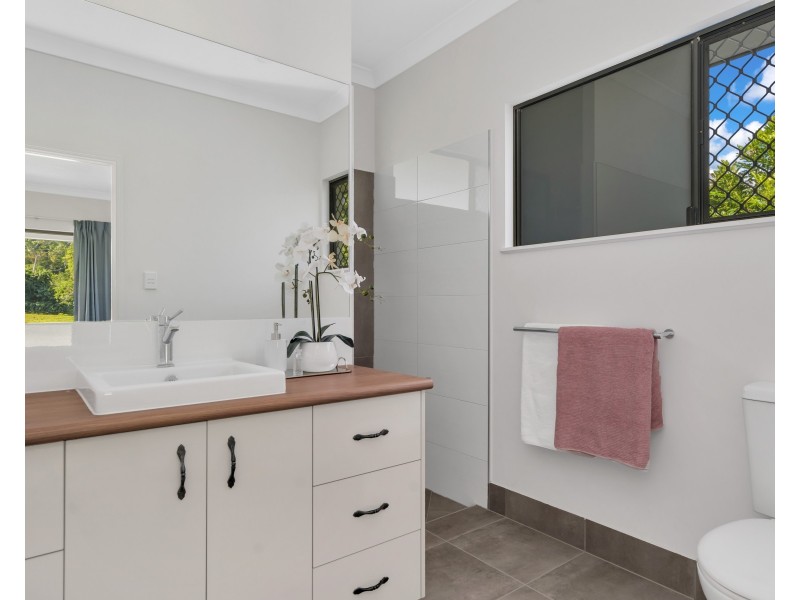 150 Brays Road, Little Mulgrave QLD 4865