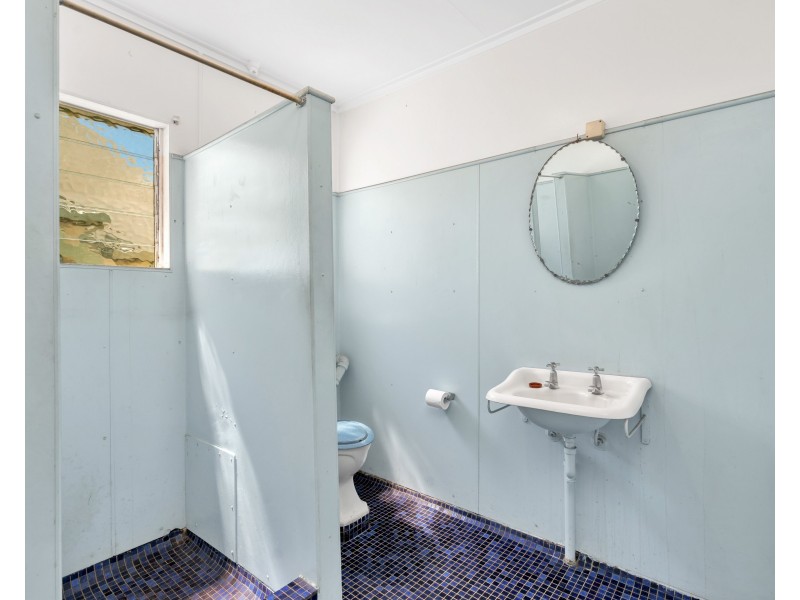 120 Mcleod Street, Cairns City QLD 4870