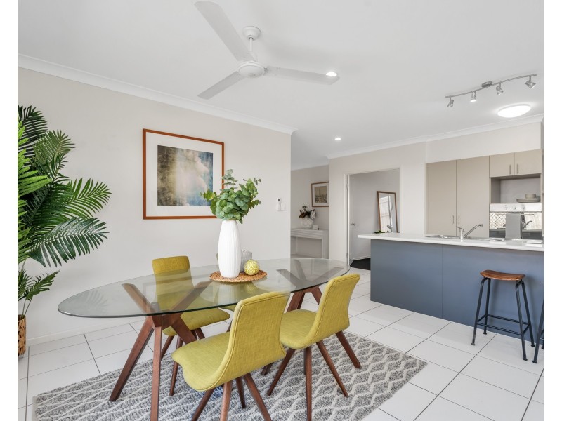 46 City View Crescent, Mooroobool QLD 4870