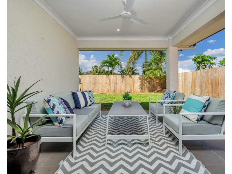 46 City View Crescent, Mooroobool QLD 4870