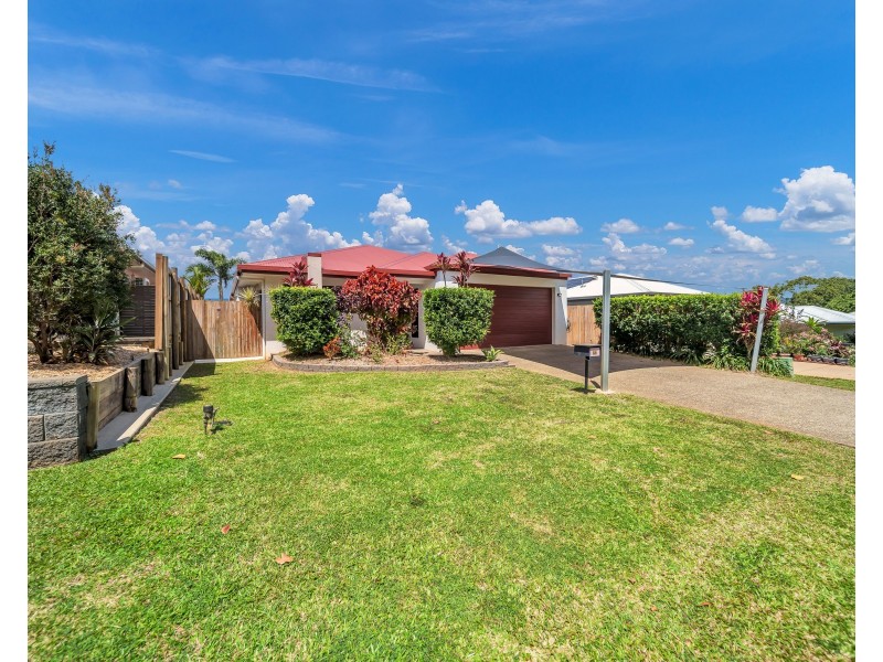 46 City View Crescent, Mooroobool QLD 4870