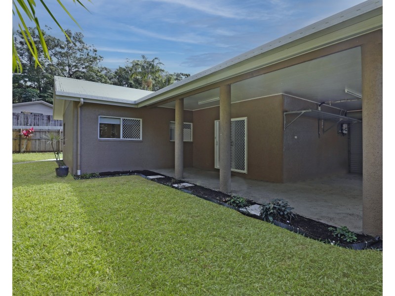 23 Dodd Court, Mooroobool QLD 4870
