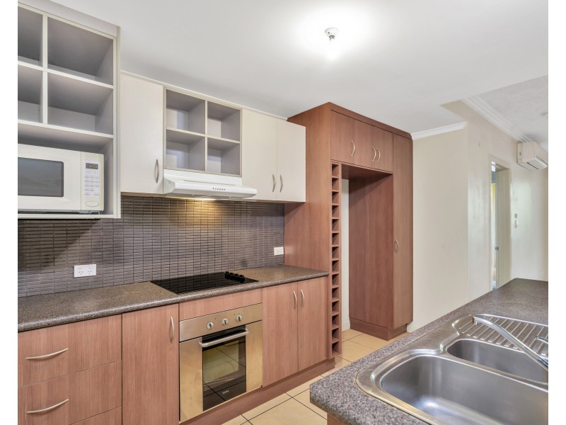 5/1804 Captain Cook Highway, Clifton Beach QLD 4879
