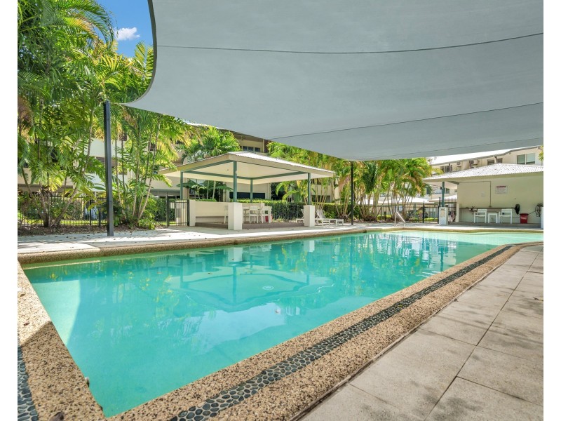 5/1804 Captain Cook Highway, Clifton Beach QLD 4879