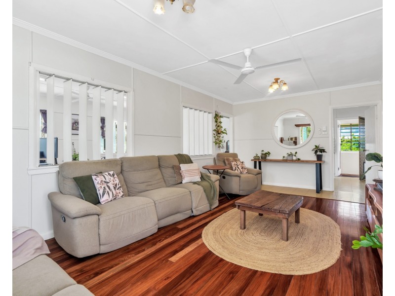 18 Cominos Place, Manunda QLD 4870