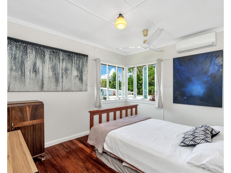 18 Cominos Place, Manunda QLD 4870
