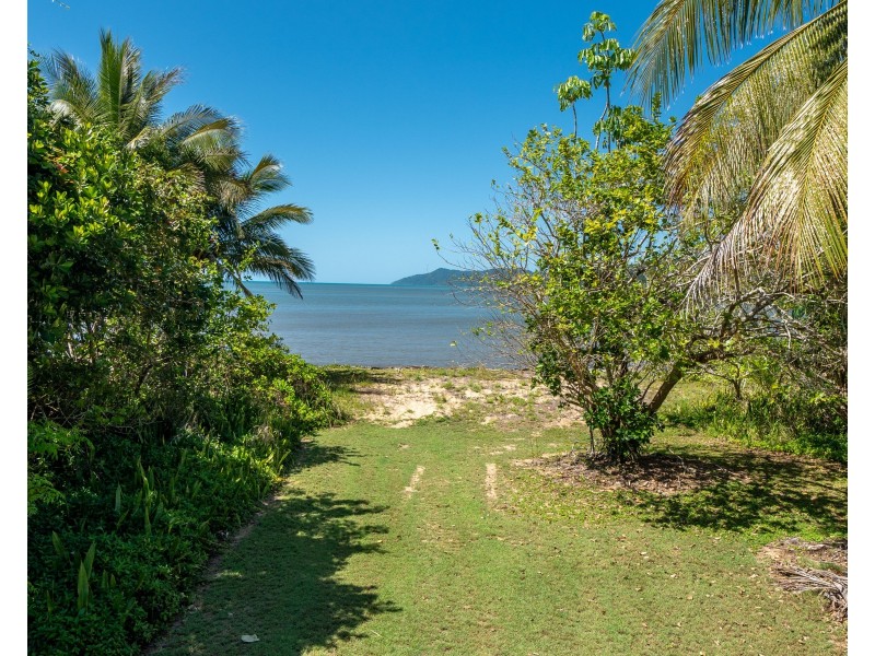 94 Bay Road, Coconuts QLD 4860