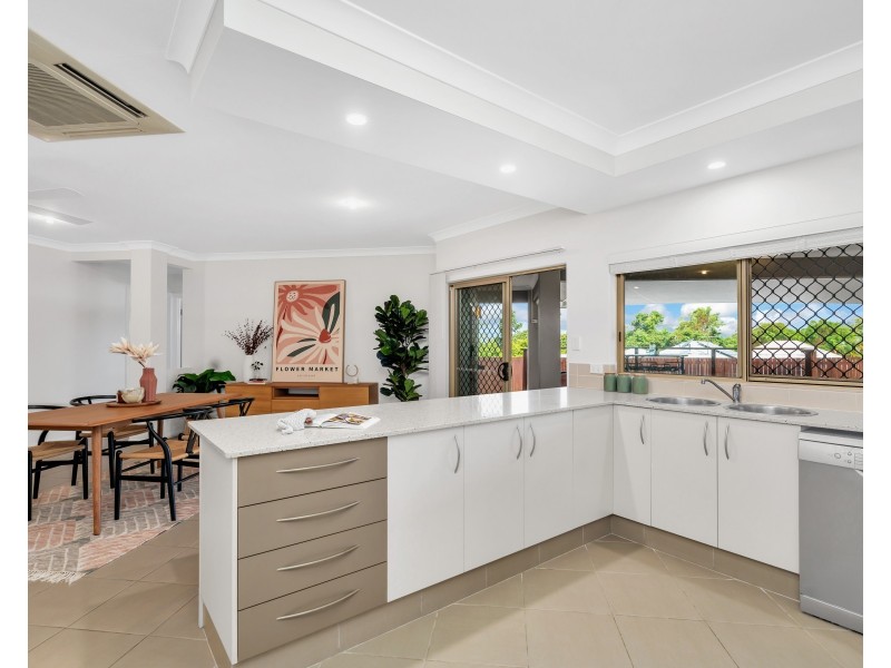 14 Sandover Close, Bentley Park QLD 4869