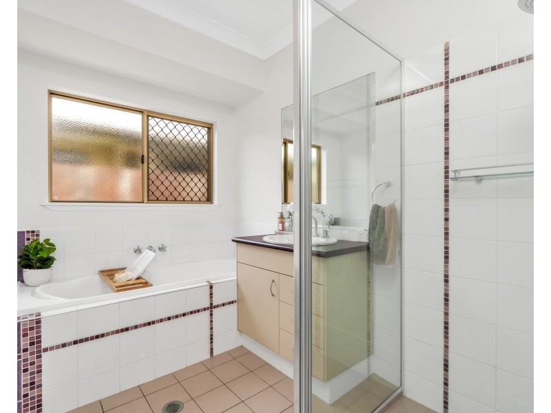 14 Sandover Close, Bentley Park QLD 4869