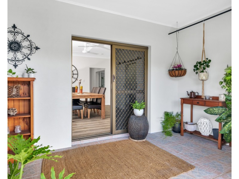 105 Windarra Street, Woree QLD 4868