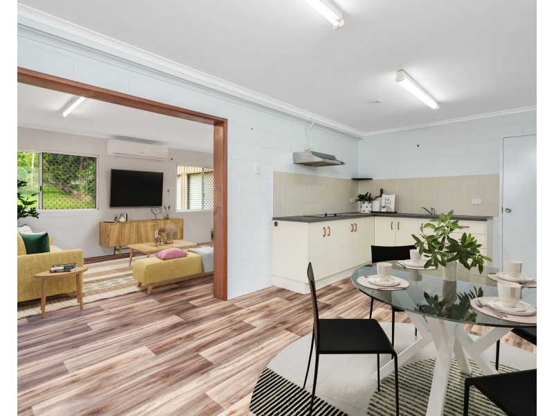 52 Beatrice Street, Mooroobool QLD 4870