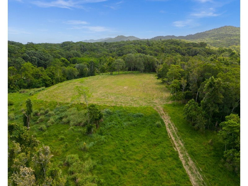 12 Jubilee Road, Jubilee Heights QLD 4860