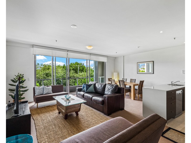 328/1 Marlin Parade, Cairns City QLD 4870