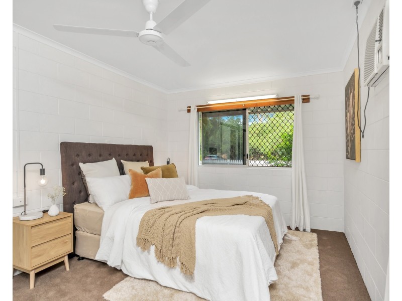 138 Dillon Street, Westcourt QLD 4870