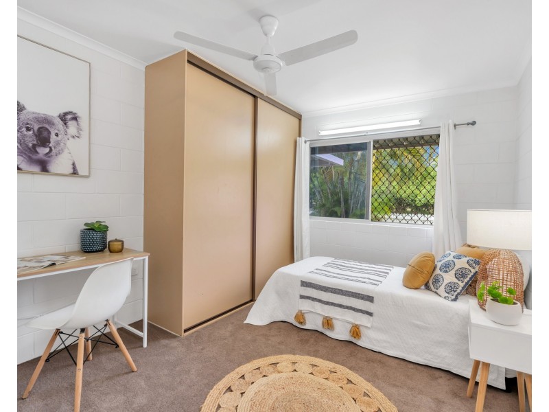 138 Dillon Street, Westcourt QLD 4870