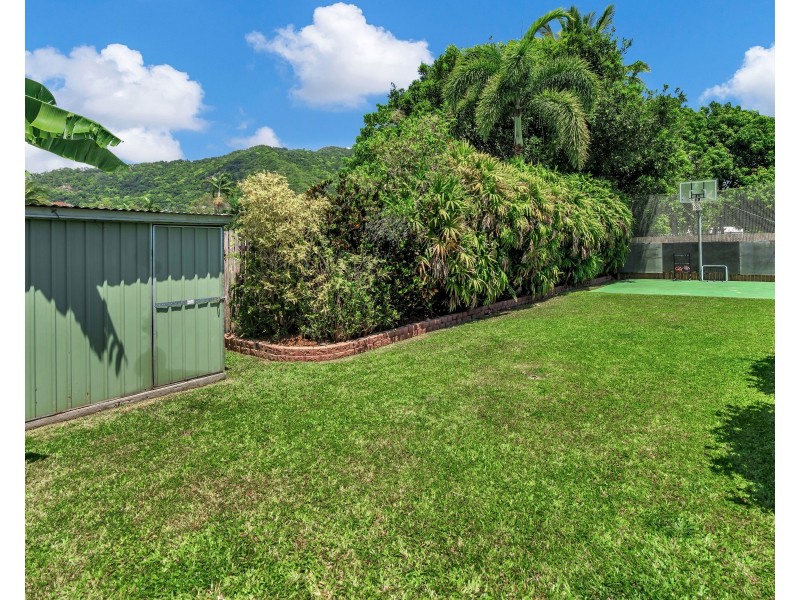 21 Dunbar Street, Mooroobool QLD 4870
