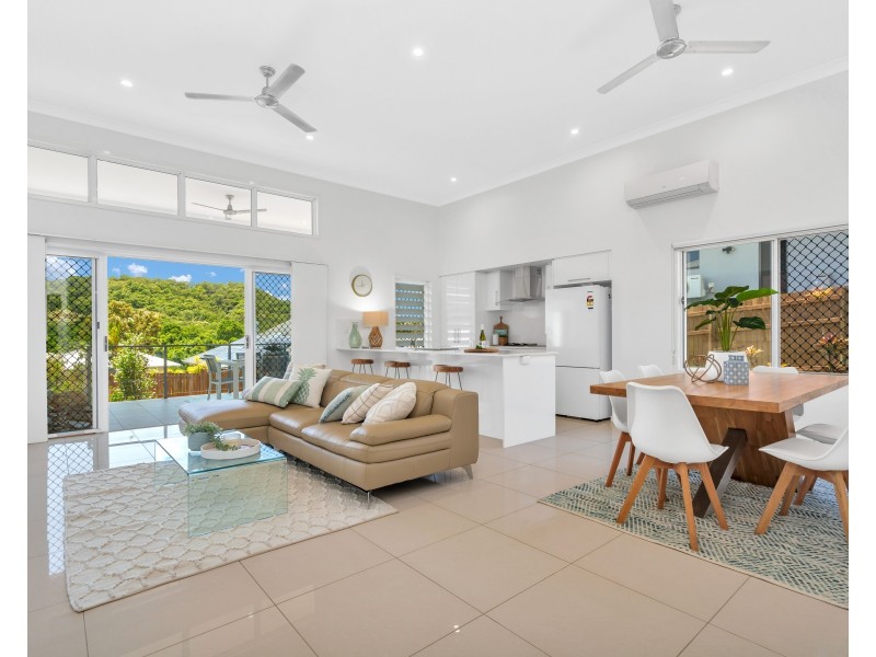 62 McFarlane Drive, Kanimbla QLD 4870