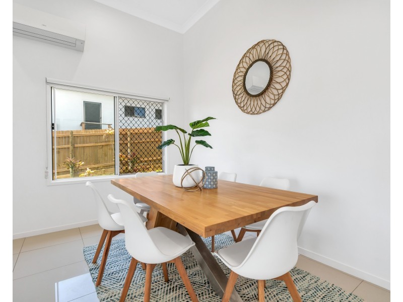 62 McFarlane Drive, Kanimbla QLD 4870