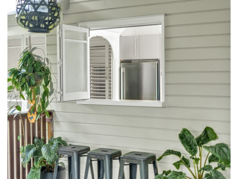 30 Rowe Street, Earlville QLD 4870