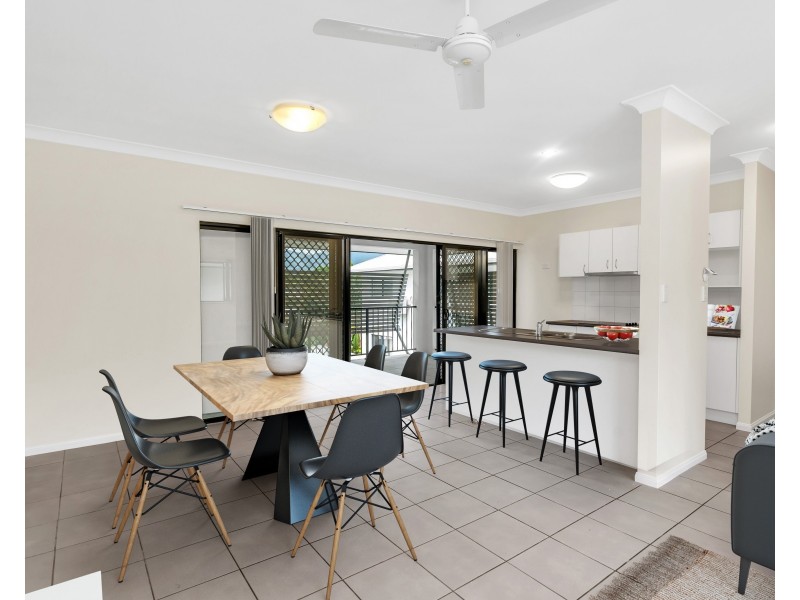 15/4 Olive Street, Manoora QLD 4870