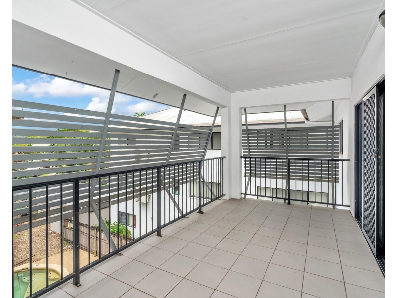 15/4 Olive Street, Manoora QLD 4870