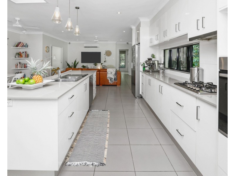 236 Panguna Street, Smithfield QLD 4878