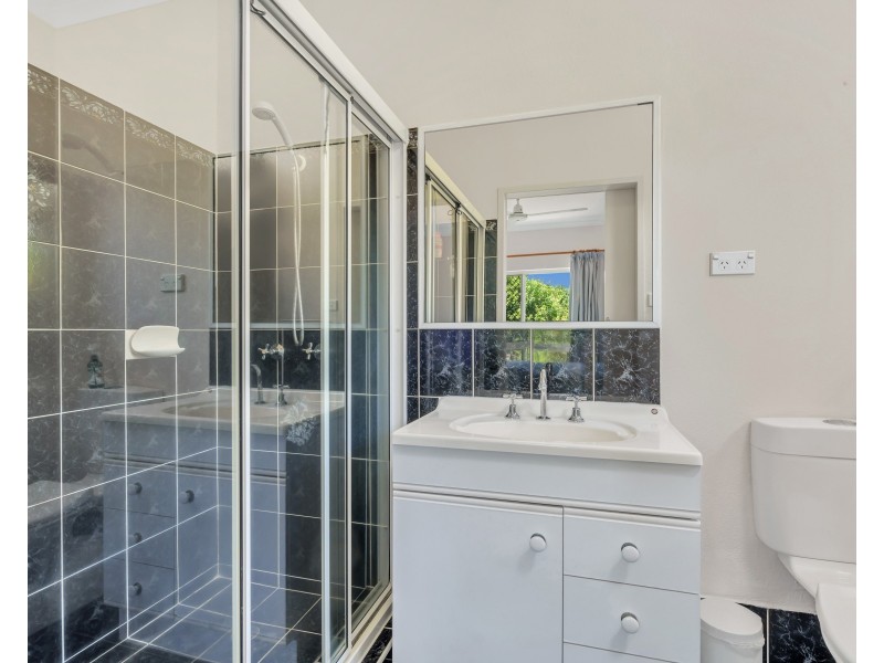 25 Rennel Close, Mount Sheridan QLD 4868