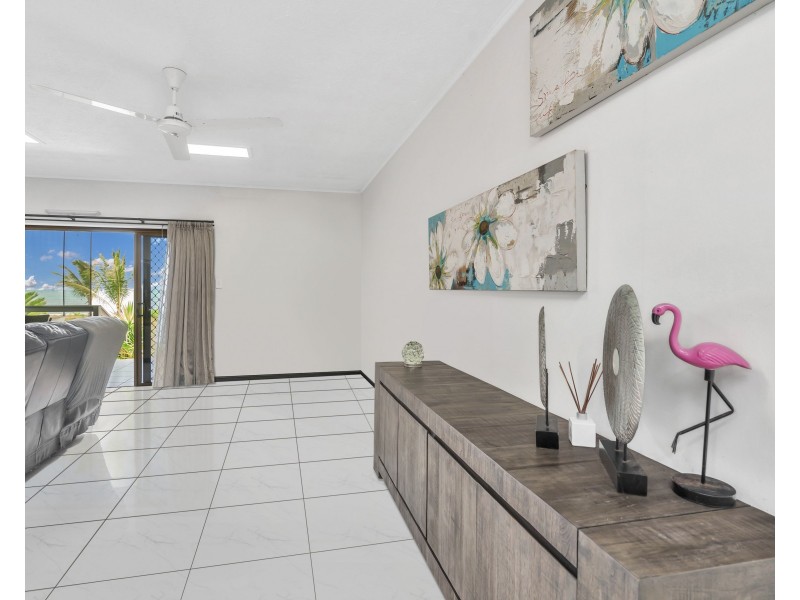 28 Luff Street, Hull Heads QLD 4854