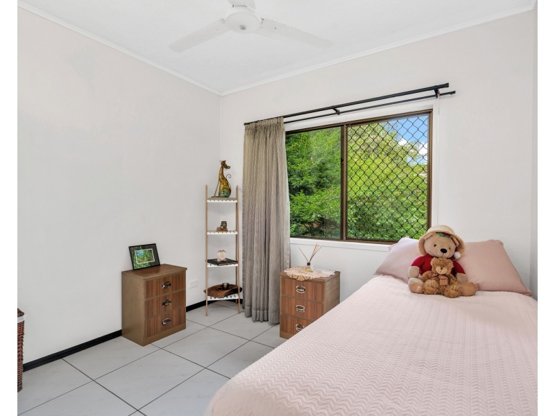 28 Luff Street, Hull Heads QLD 4854