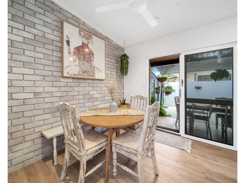 30 Buzacott Street, Gordonvale QLD 4865