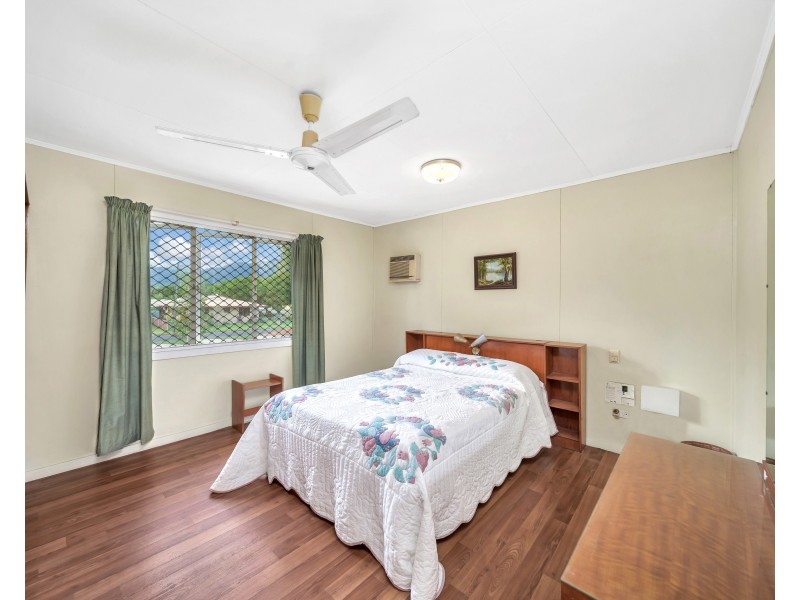 86 Boland Street, Westcourt QLD 4870