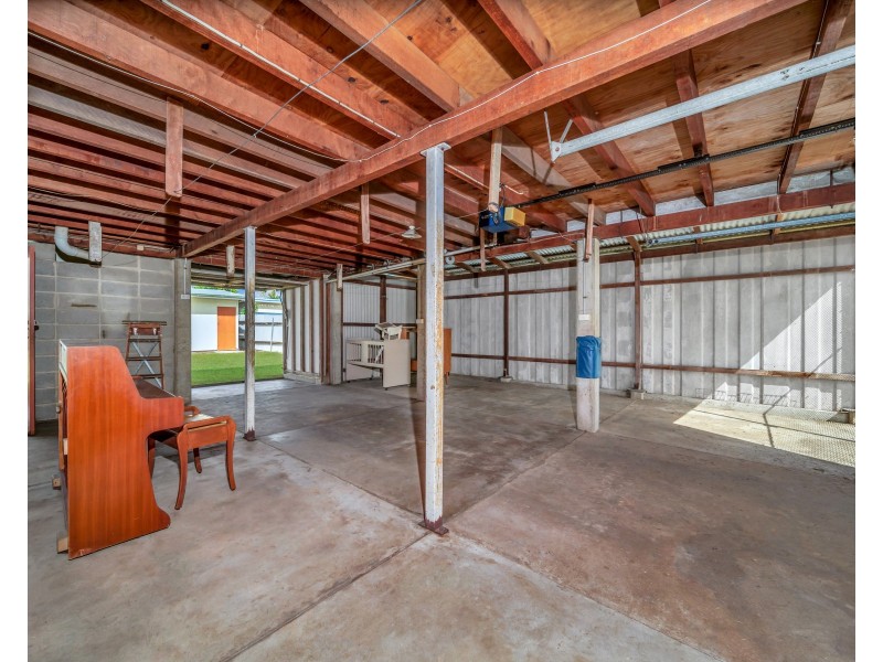 86 Boland Street, Westcourt QLD 4870