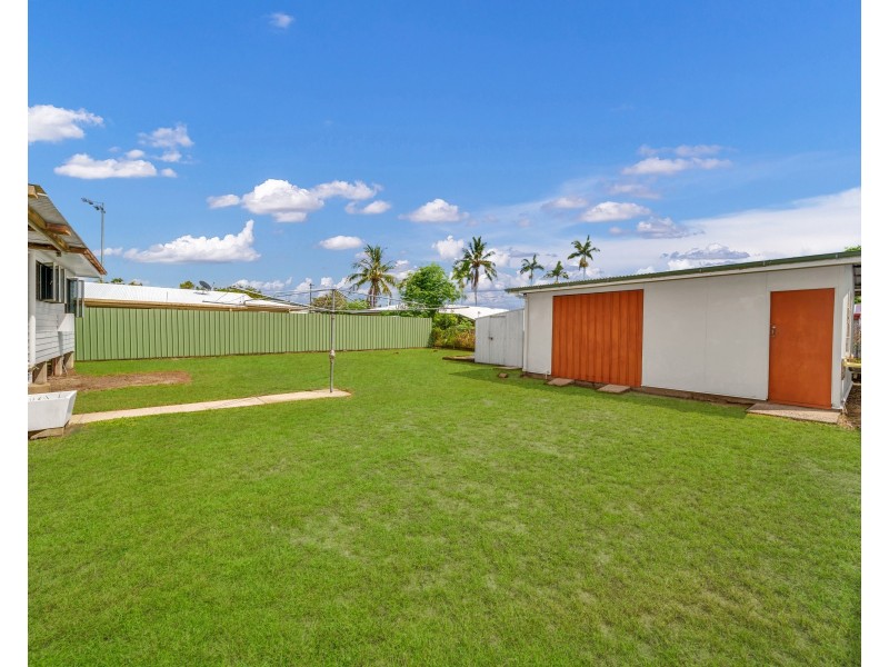 86 Boland Street, Westcourt QLD 4870