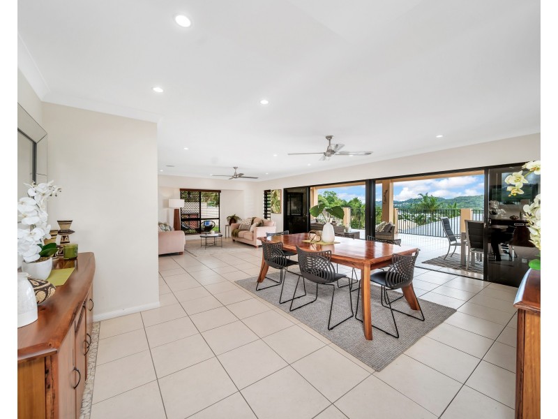 3 Caleb Court, Mooroobool QLD 4870