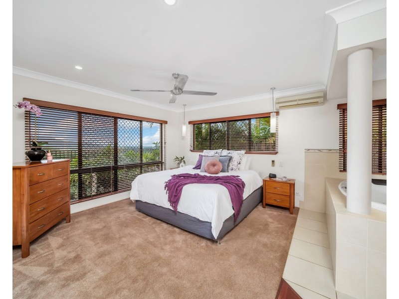 3 Caleb Court, Mooroobool QLD 4870