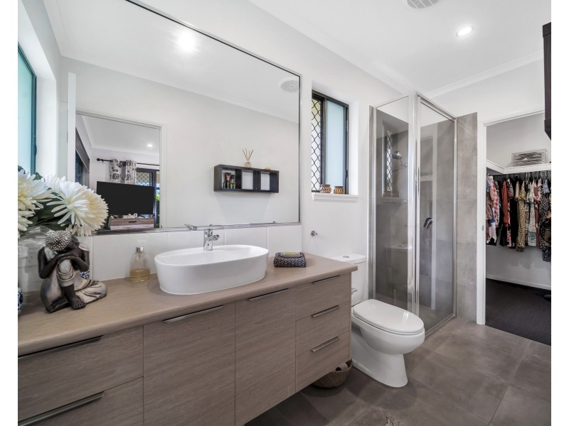6 Quartz Street, Edmonton QLD 4869