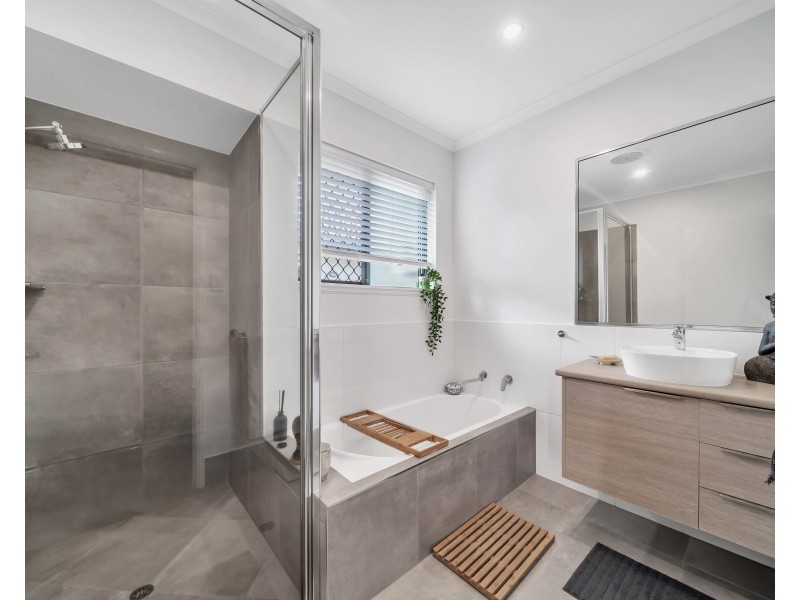 6 Quartz Street, Edmonton QLD 4869